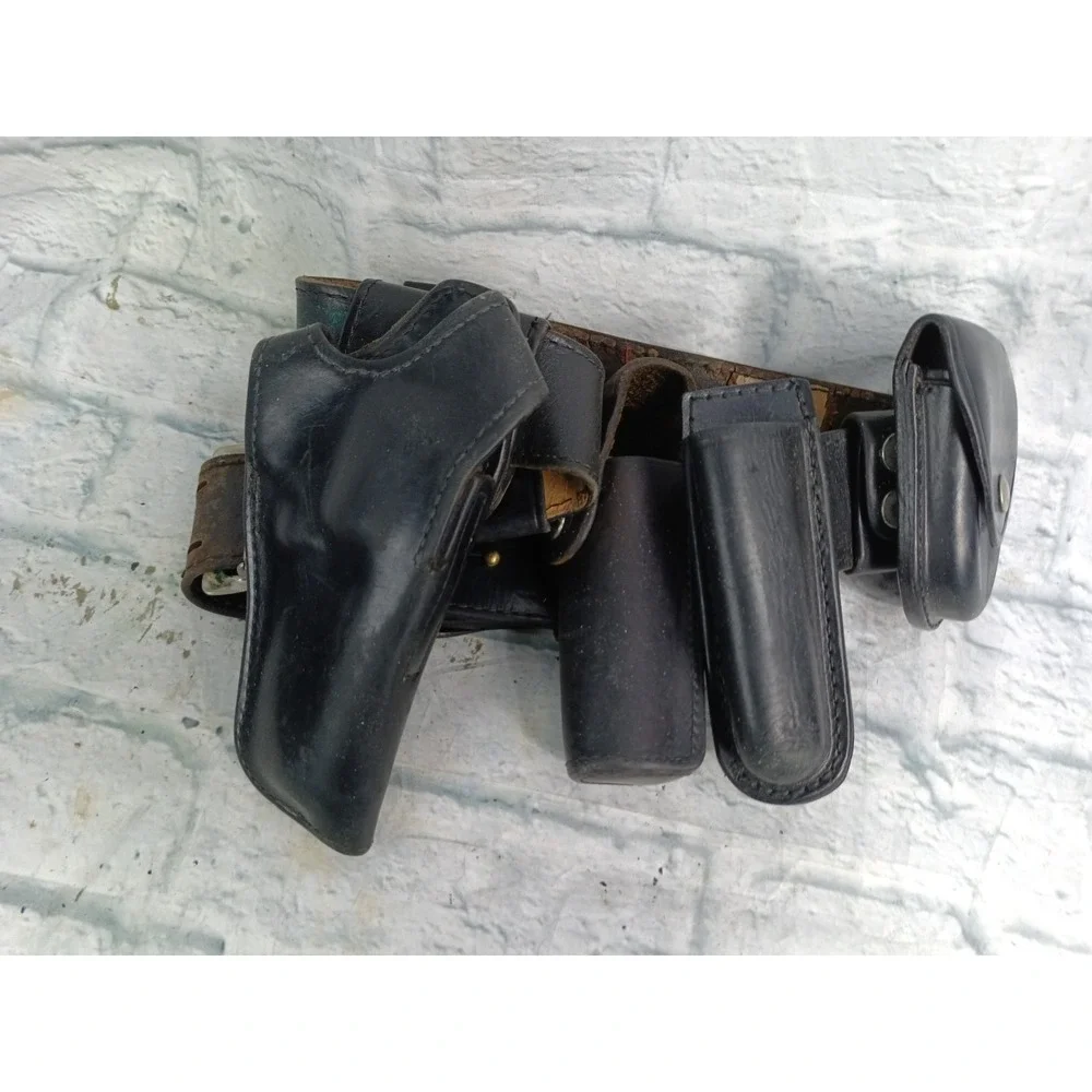 Gould & Goodrich Police Duty Belt Rig Holster Mag Cuff Case B501 B560 B580 a14